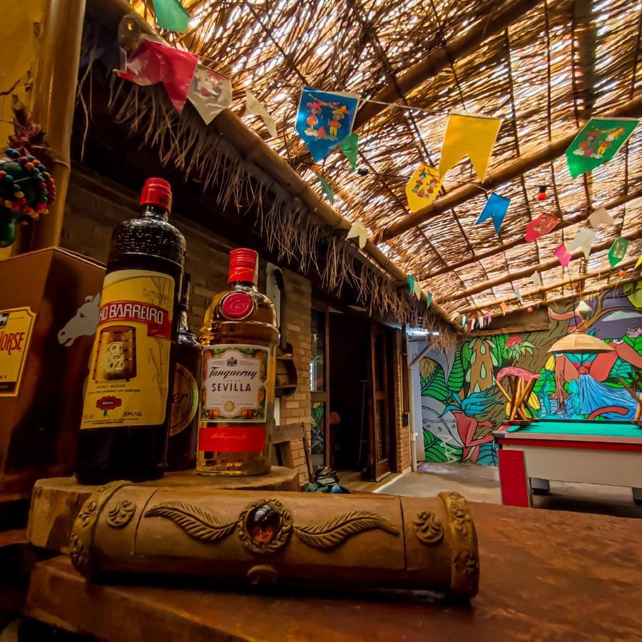 Efferus Hostel Ubatuba Exteriör bild